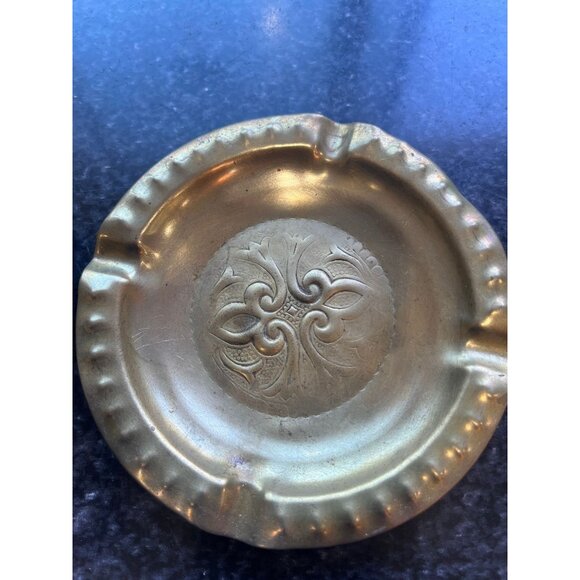 Vtg 1960's Moroccan Hand Hammered 3 Brass Ashtrays Trinket Dishes Intricate - Picture 4 of 5